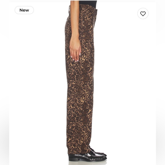 Levi’s Baggy Dad Jeans in Cat Eyes Leopard - Picture 3 of 6